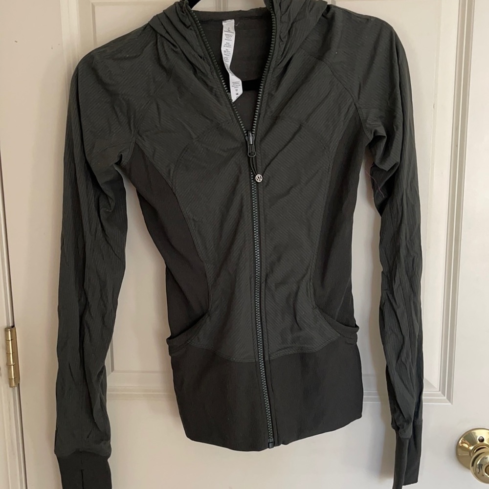 lulu lemon hoodie